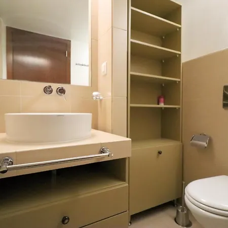 Appartamento Luxury Sea View, 1 Min Walking To The Beach Guia (Faro)